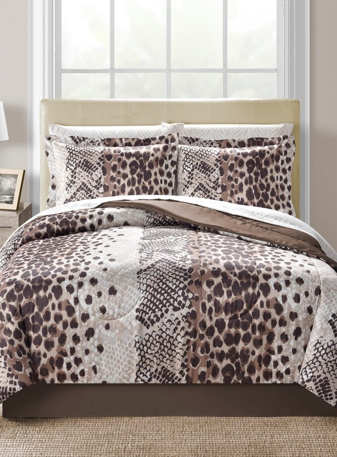 Fiarfield Square Collection Congo Reversible 8-Pc. King Comforter Set