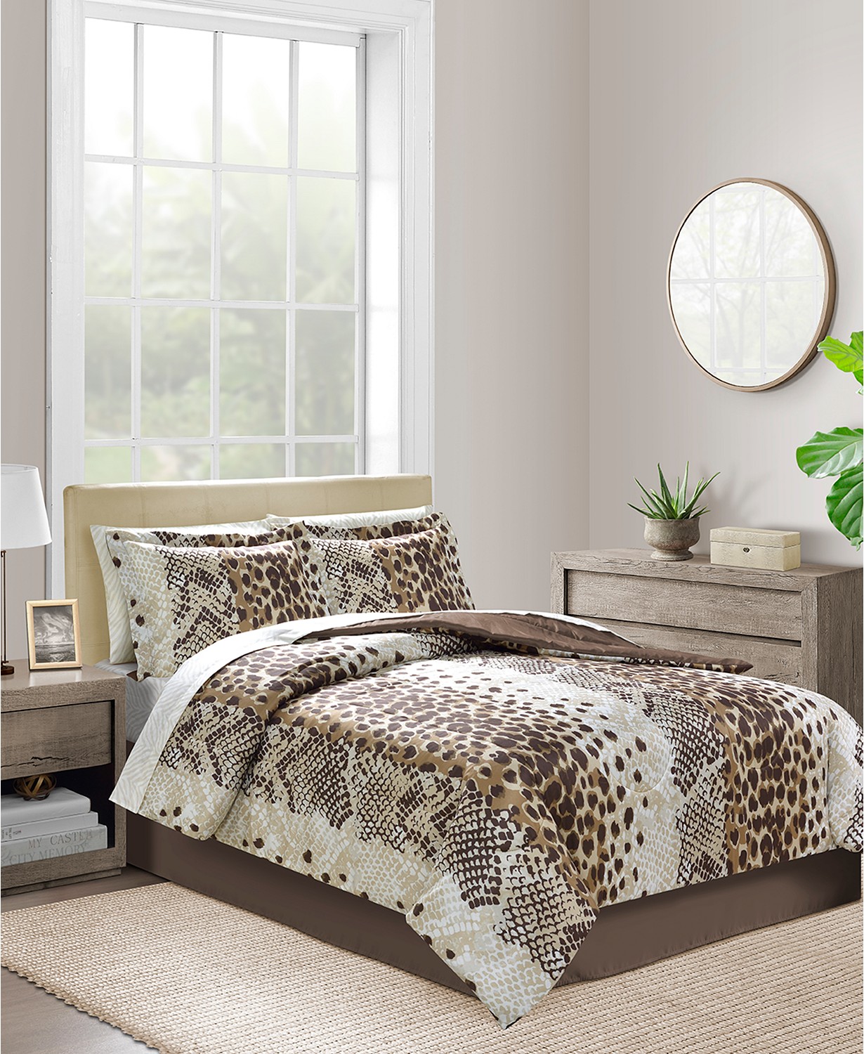 Fiarfield Square Collection Congo Reversible 8-Pc. King Comforter Set - Image 3